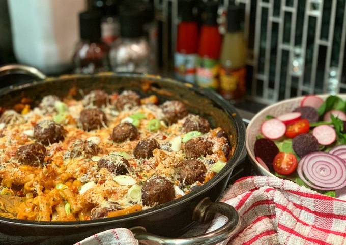 Simple Way to Make Speedy Tex Mex Mac N Cheese with Meatballs