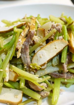 芝麻三絲 的食譜成品照片
