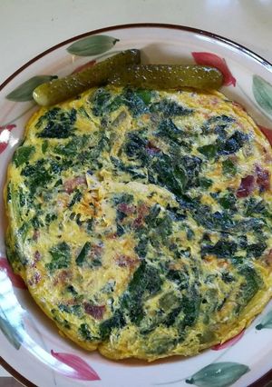 Foto principal de Tortilla de acelgas, jamón y queso