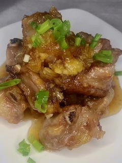 Hình của món Sườn Xào Chua Ngọt.