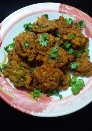 A picture of Softie soft pakoray!!!.