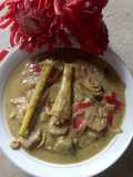 Sayur pliek u pisang + kecombrang