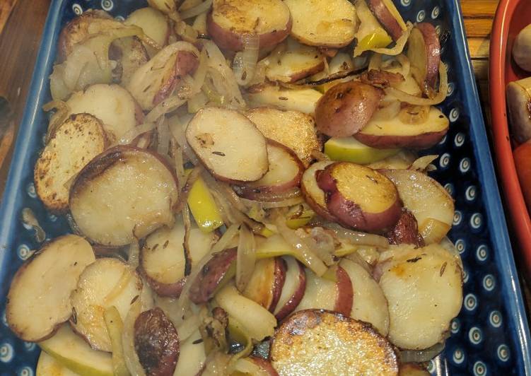 Easiest Way to Cook Delicious German Fried Potatoes (Easy)