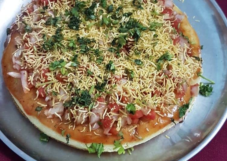 Instant Rava Pizza