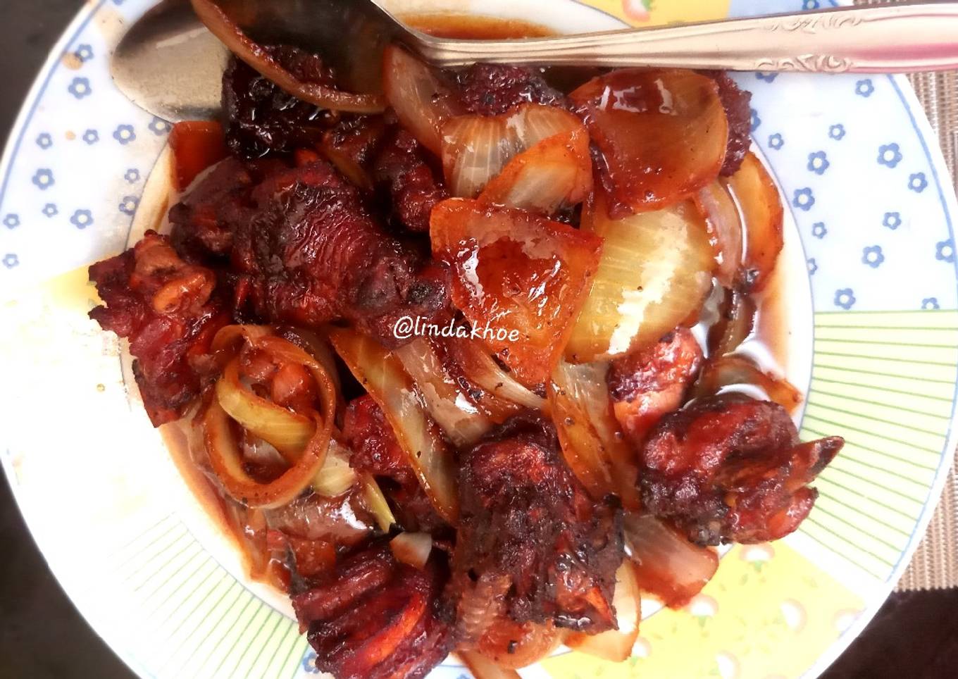 Ayam goreng saus mentega