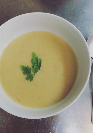 Una foto de Crema de camarón y pescado
