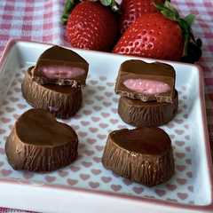 A picture of Strawberry Chocolate Creams.