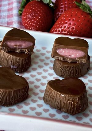 A picture of Strawberry Chocolate Creams.
