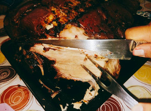 Una foto de Pernil de cerdo al horno
