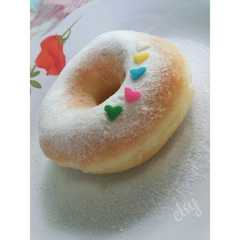 A picture of Donat lembut white ring.