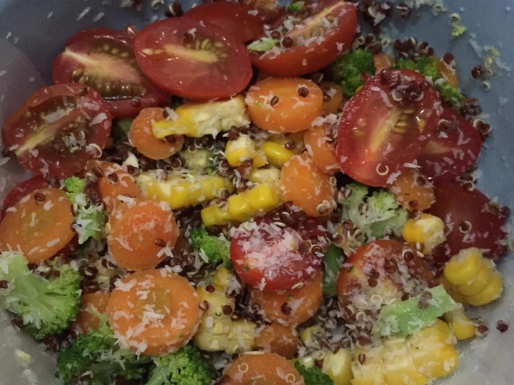 Langkah Mudah untuk Menyiapkan Resep  Simple Quinoa Salad yang Bikin Ngiler, Bikin Ketagihan