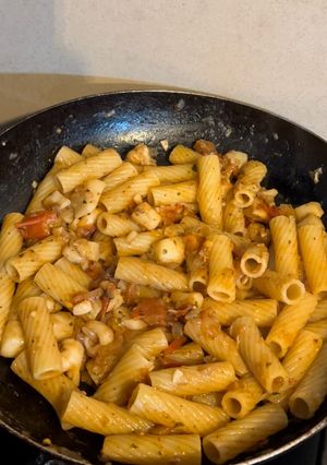 Una foto de Rigatoni con sepia 🦑