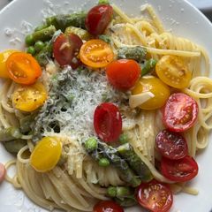 A picture of Pasta Primavera.
