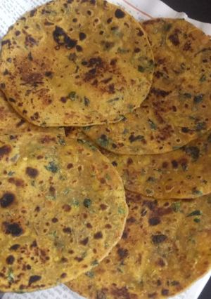 A picture of Methi thepla recipe | methi na thepla recipe.