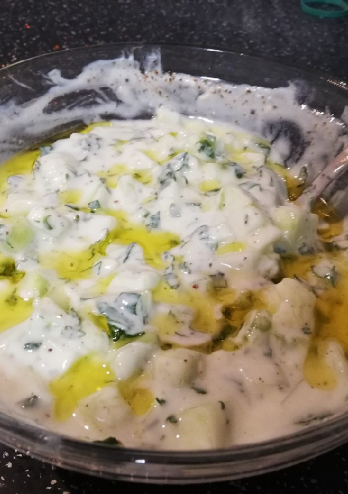 Una foto de Tzatziki