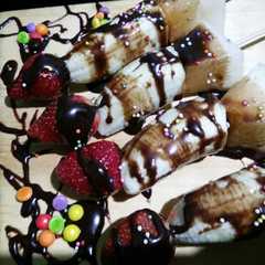 รูปของ Sate Buah dan Fountain Coklat Sederhana