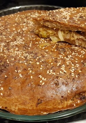 Savanyúkáposztás pite recept fotója