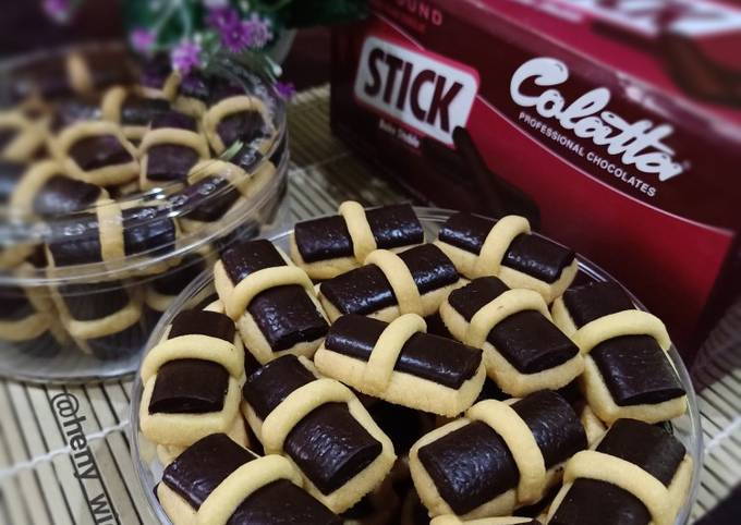 Kue Coklat Batang (Chocolate Stick Cookies)