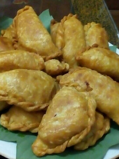 Foto resep Pastel isi ayam, wortel dan kentang