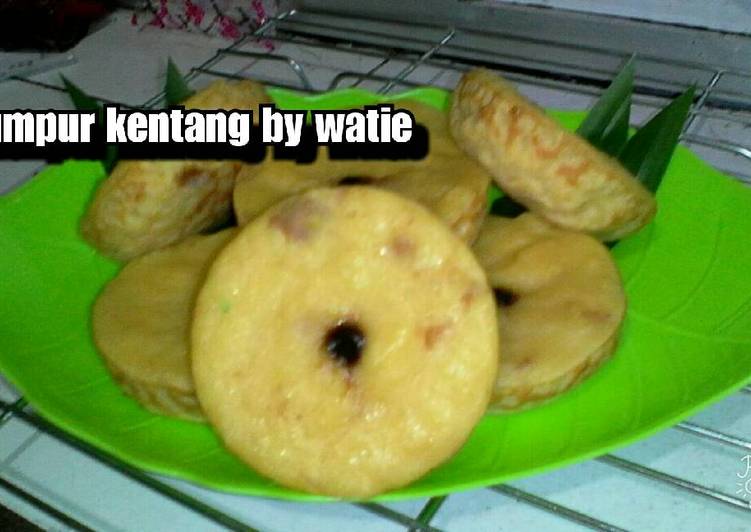 Resep @GURIH Lumpur kentang roti mantap resep kue rumahan yummy app