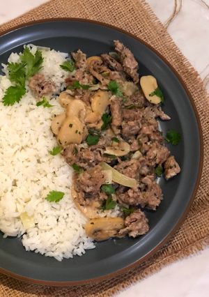 Foto resep Russian Beef Stroganoff Butter Rice