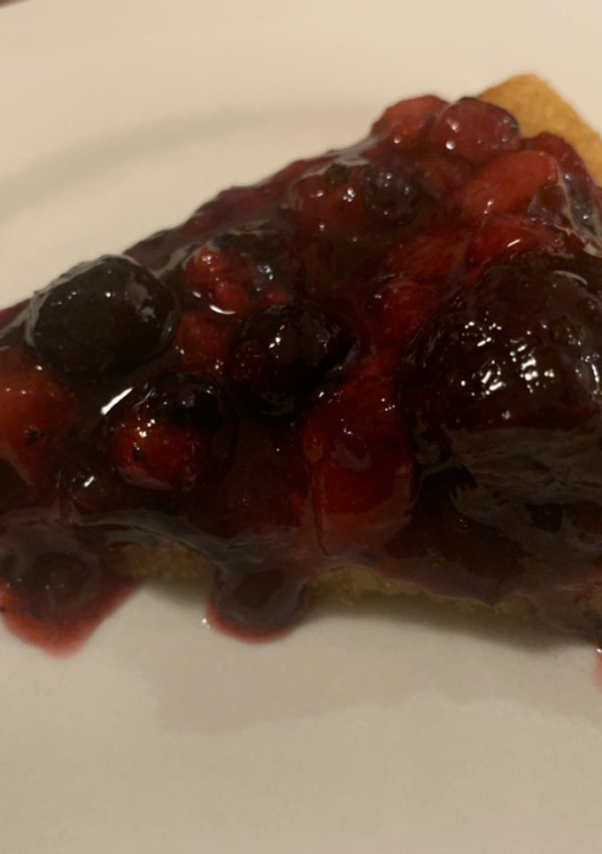 Una foto de TARTA de FRUTOS ROJOS (receta cetogénica)