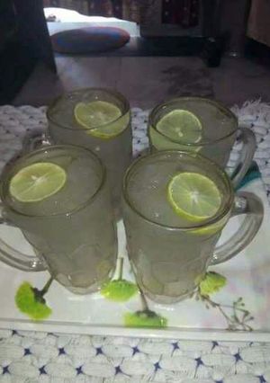 A picture of Nimbu pani (lemon water).