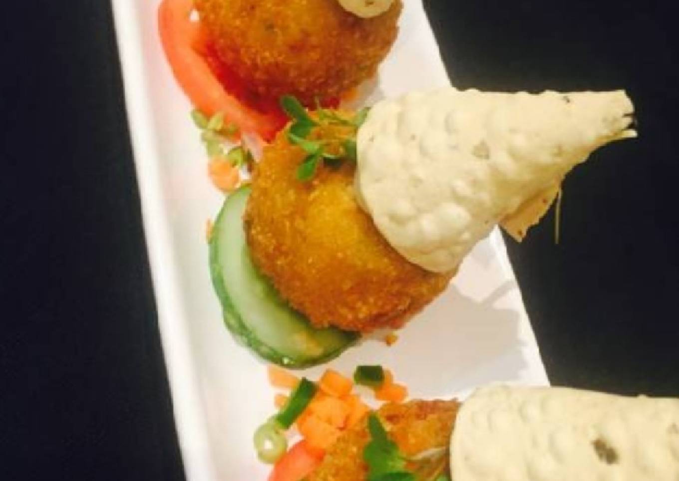 Crunchy spinach rice balls