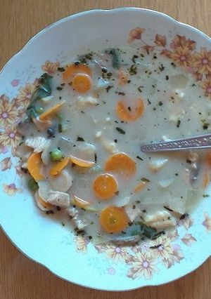 Tárkonyos raguleves ahogy én szeretem recept fotója