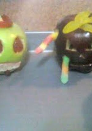 A picture of Murderous Apples ..