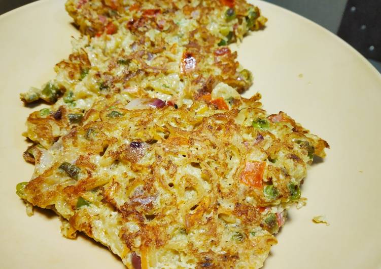 Recipe of Perfect Maggi Omelette