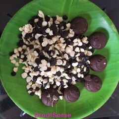 A picture of Homemade chocolate chips.