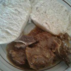 A picture of Beef stew with dombolo without yeast.