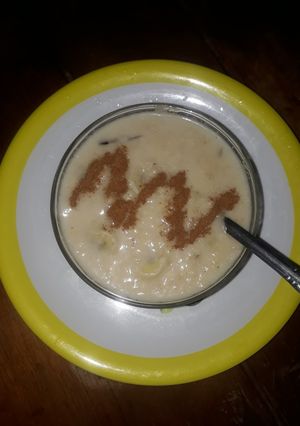 Una foto de Avena con banana😋....🇸🇻
