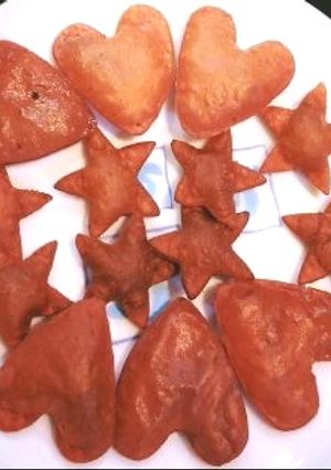 A picture of Beetroot Puri.