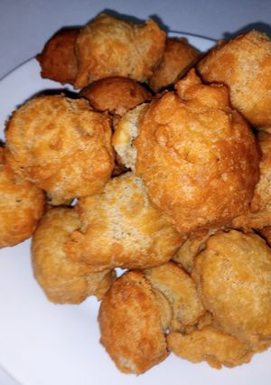A picture of Coconut Buns.