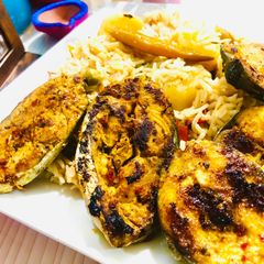 A picture of Tikka fry grill fish with spicy mutter pulao.