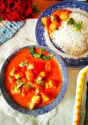 A picture of Butter Chicken.