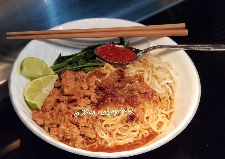 Mie kangkung