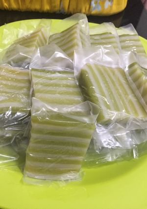 Foto resep Kue lapis tepung tapioka daun suji