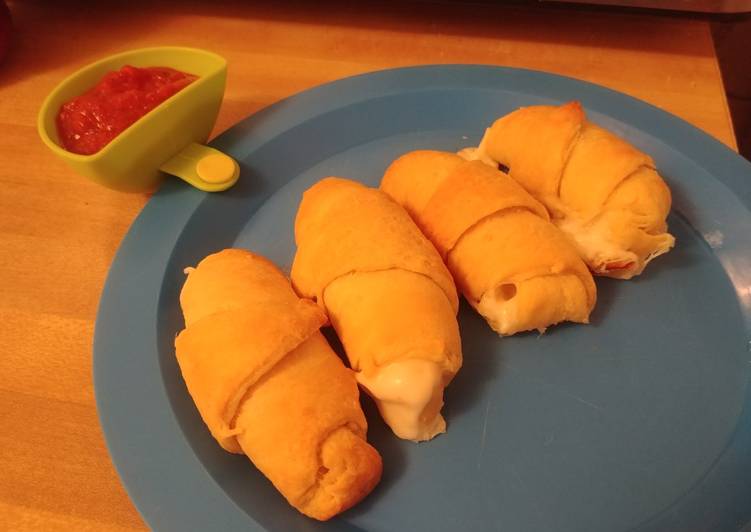 How to Prepare Perfect Super easy pizza rolls