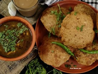 बेड़मी पूरी,आलू की सब्जी(bedmi puri,aloo ki sabzi recipe in Hindi)