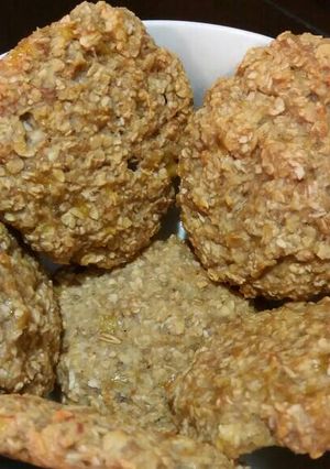 Una foto de Galletas de avena y plátano
