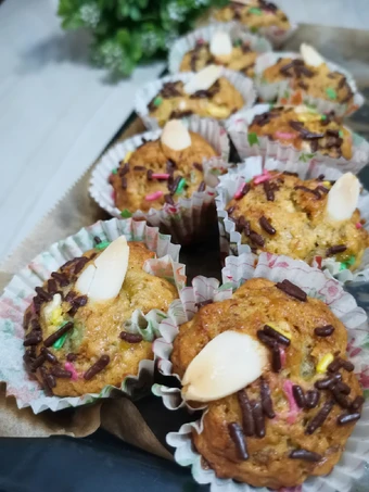 Langkah Gampang Menyiapkan Resep  Banana Muffin yang Enak Banget, Enak