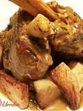 Codillo de paletilla de cordero, en salsa de ajos, perejil y mostaza