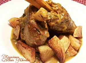 Foto principal de Codillo de paletilla de cordero, en salsa de ajos, perejil y mostaza