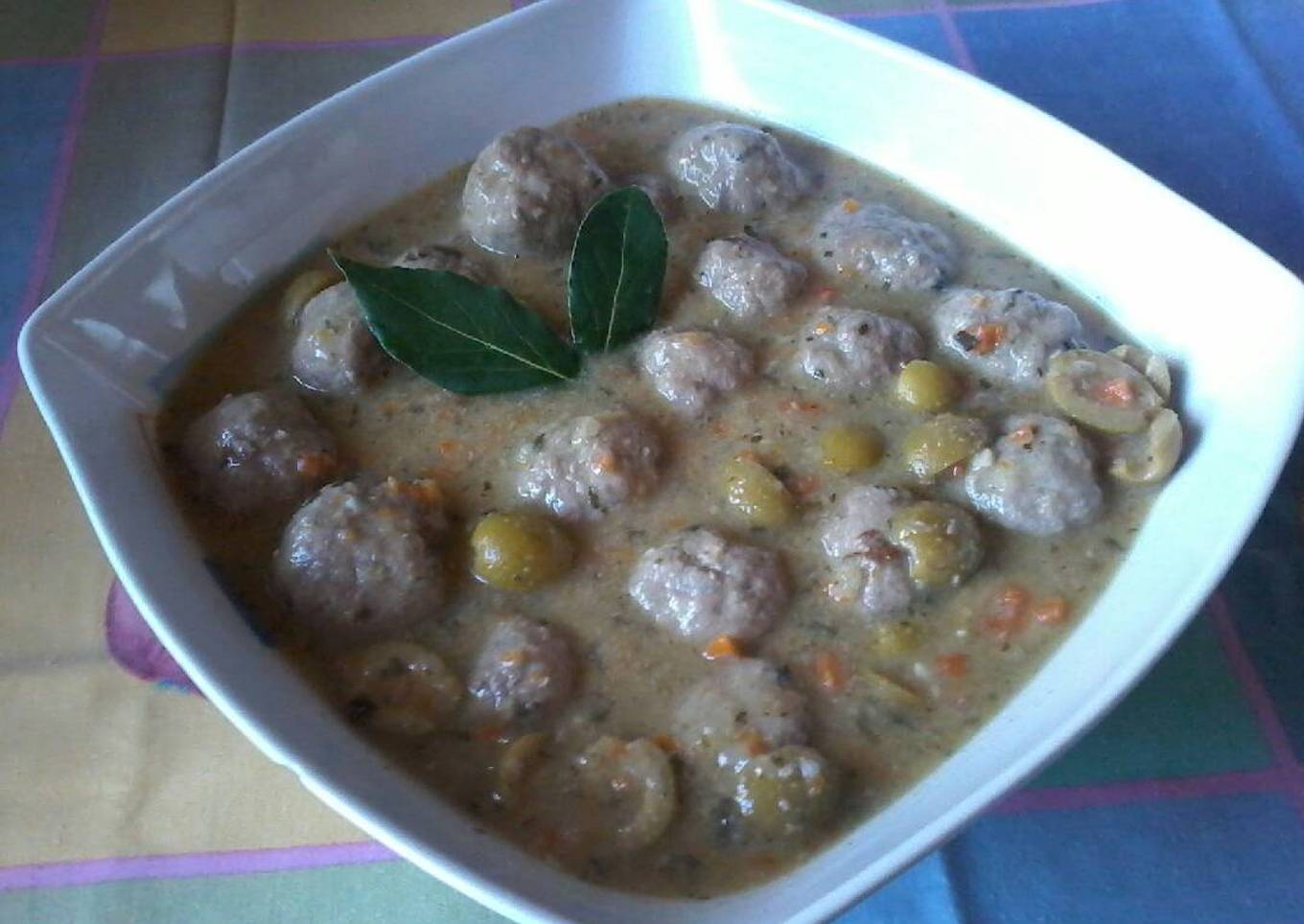 Albóndigas en Salsa (Paso a Paso)