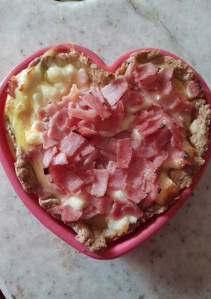 Una foto de Mini tartita integral de jamón y queso. 🤩