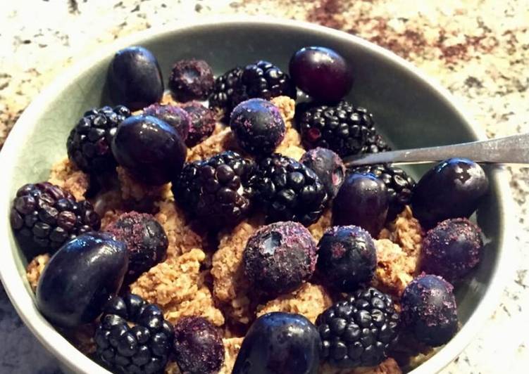 Step-by-Step Guide to Make Homemade Purple Breakfast Bowl