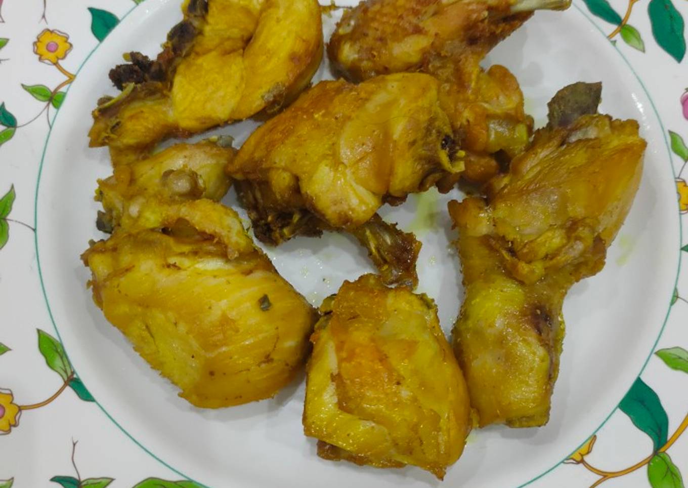 4. Ayam goreng ungkep bumbu kuning